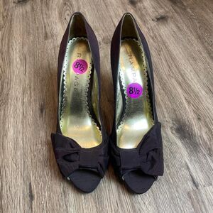 rampage vintage y2k nwot dark wine bow peep toe heels size 8.5